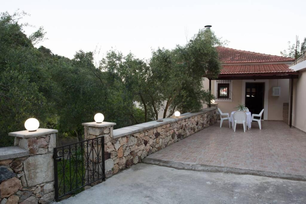 Serenity Resort Vrisai Bagian luar foto