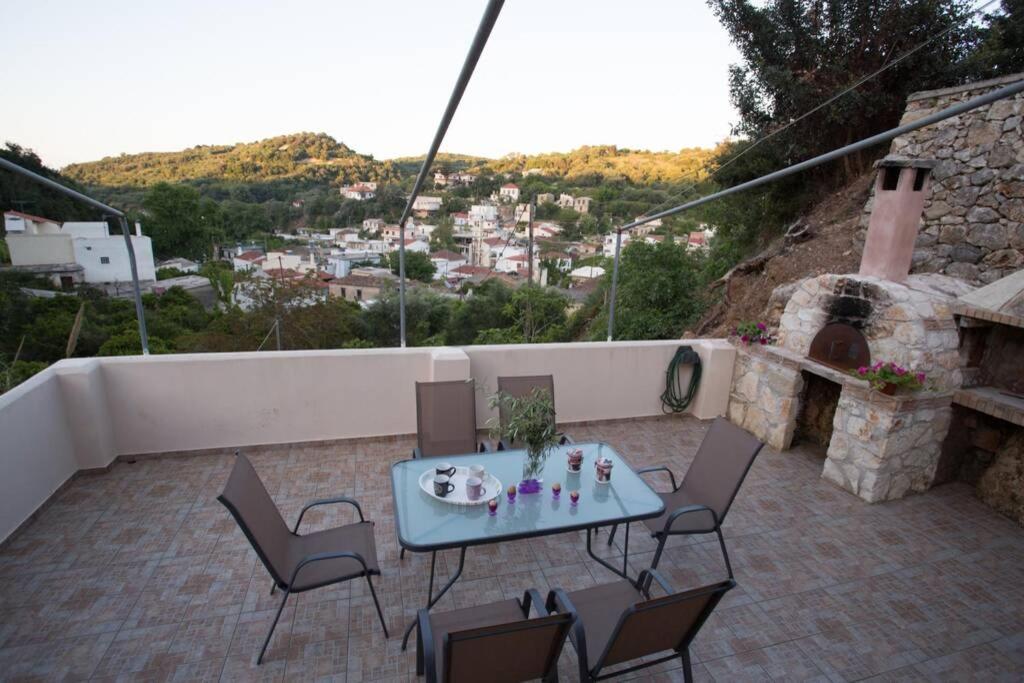 Serenity Resort Vrisai Bagian luar foto